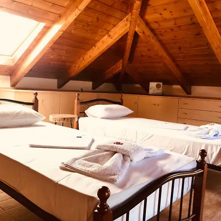 Hébergement de vacances Lydia *